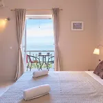 Lejlighed Calm Sea View Mesongí