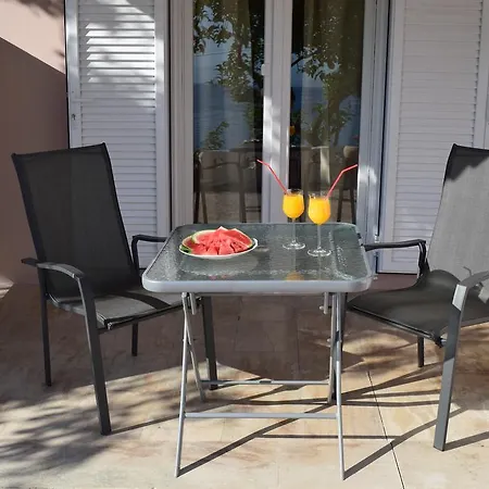 Eden Sea View Mesongí