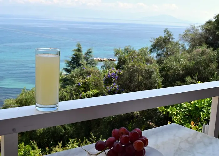 Appartamento Calm Sea View Apartments Mesongí